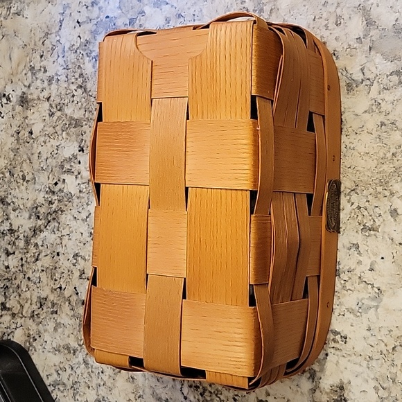 Peterboro Basket Company Rectangular Weaved Wicker 12”x7.5” Signed - Picture 6 of 9